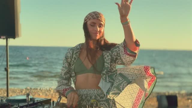 K_OXANA Chasing SUNSETs Summer DJ mix 07.2025 Organic house LIVE @Limassol Cyprus смотреть онлайн