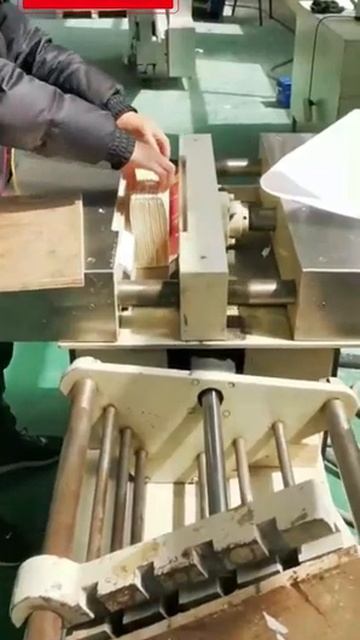 Гидравлический пресс для обжима корешка и обвязки блоков JYK-500