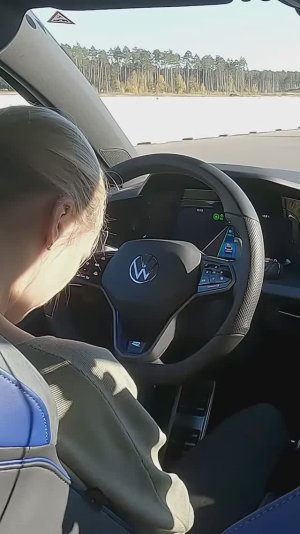 Система экстренной помощи VW