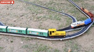 Поезд на железной дороге