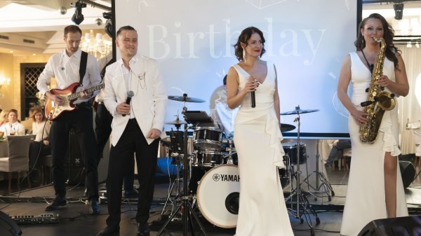 Кавер-группа на мероприятие в Москве.Заказать кавер-группу Bellissimo music