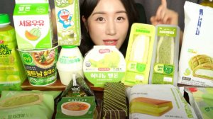 🔥🍲 Мукбанг и Mukbang : ДЕВУШКА и САМЫЕ БЕЗУМНЫЕ ЗЕЛЁНЫЕ ДЕСЕРТЫ💚 Корейский магазин матчи