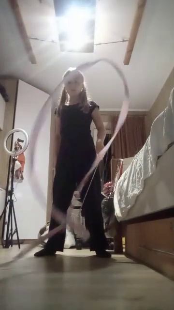 я красиво танцую? смотреть онлайн