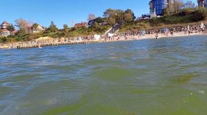 Автор канала заплывает в воды Балтийского моря...