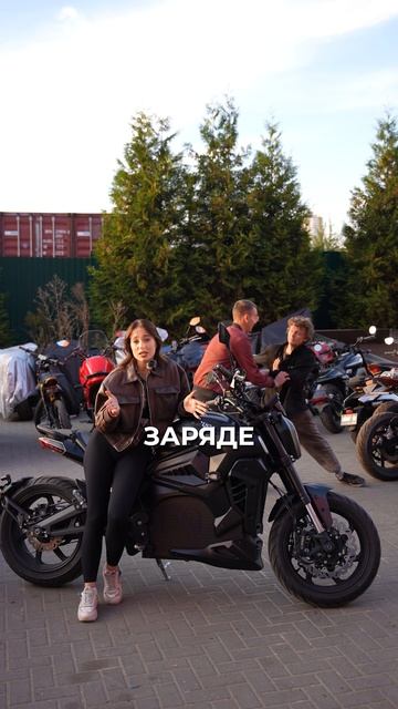 Задний план всегда интереснее... смотреть онлайн