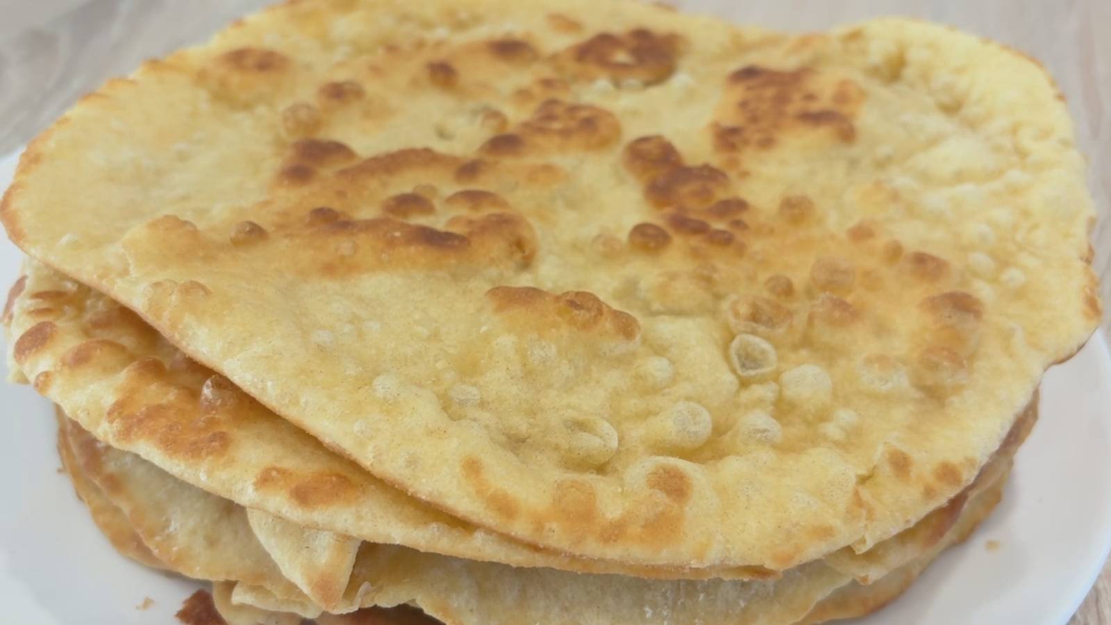 Беру кефир и майонез и 10 минут! Жена съедает по 10 штук и не поправляется! Рецепт смотреть онлайн