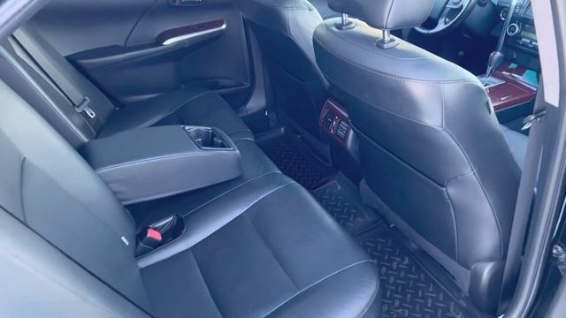 Toyota Camry смотреть онлайн