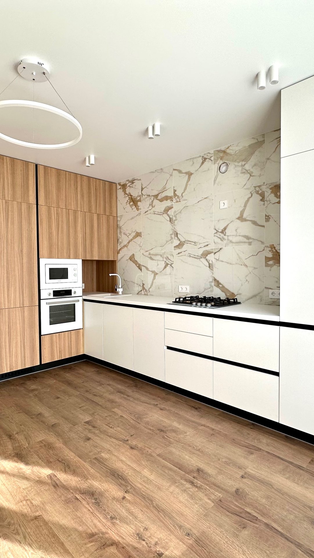 Однокомнатная квартира с отделкой от застройщика. ЖК Французский квартал