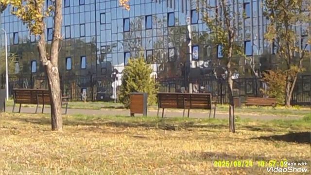 Мариуполь ⛵ Приморский район,смотровая площадка.Солнечный день🌞+28 смотреть онлайн