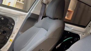 Kia Sportsge 5. Авточехлы, перетяжка дверных подлокотников и центрального подлокотника