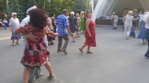 Белые туманы!!!💃🌹Танцы в парке Горького!!!🌴🌼Харьков🌹🌼2021 - 1080