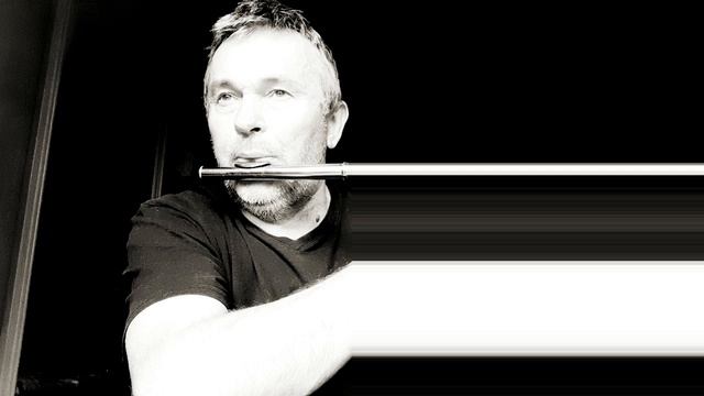 И.С. Бах. Бурре из 1-й лютневой сюиты. Флейта. Бадхи.