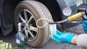 Замена тормозной жидкости с помощью вакуумного насоса AE&T TA-G1003