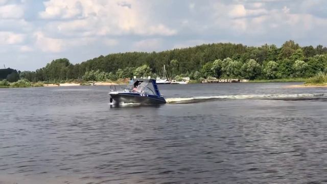 Лодка Buster Magnum смотреть онлайн