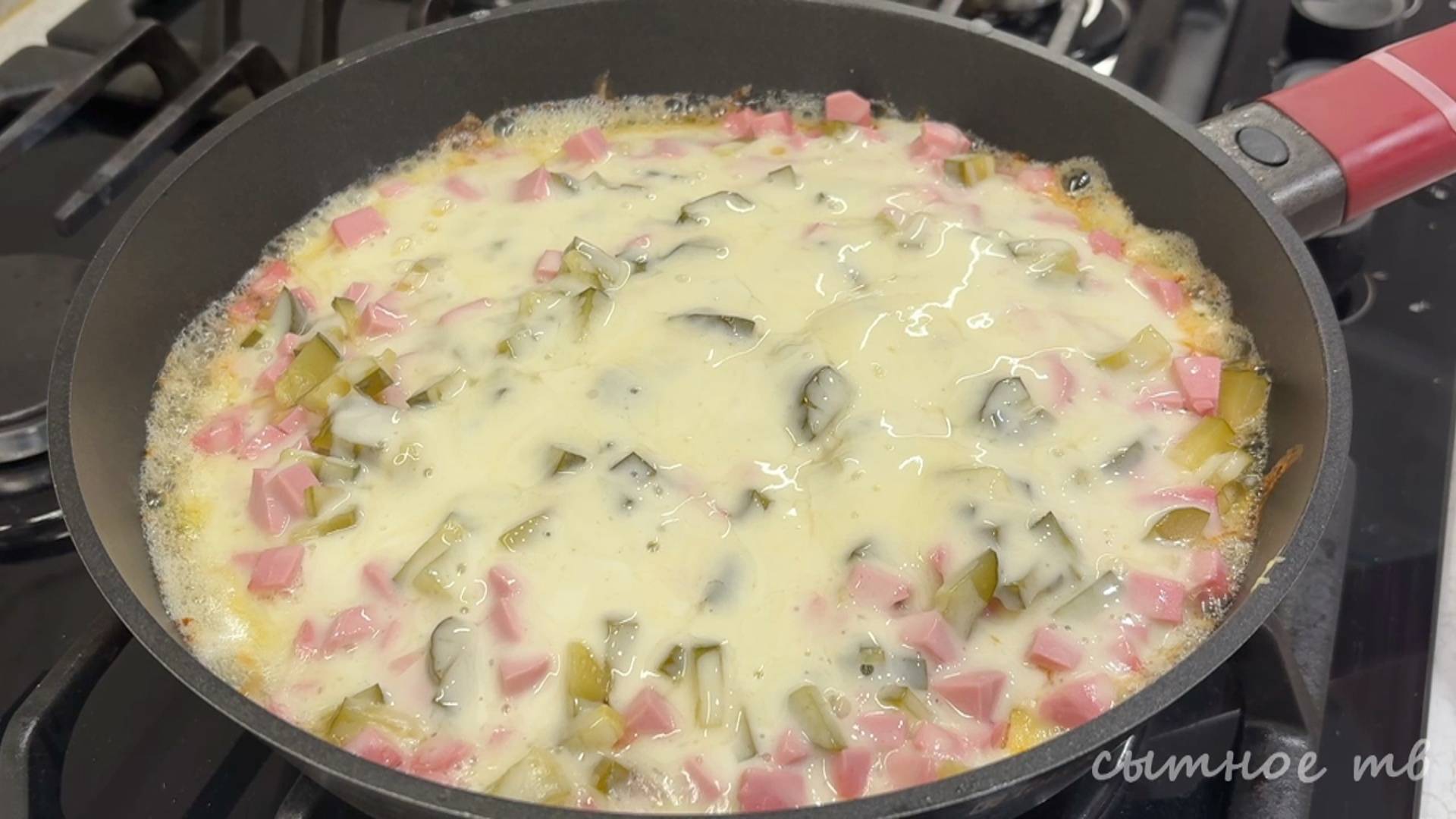 Пицца на сковороде за 5 минут. Быстрый рецепт пиццы смотреть онлайн