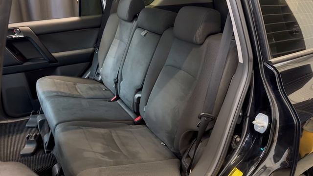 Toyota Prado 150. Авточехлы смотреть онлайн