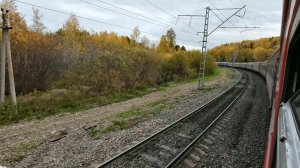 Красноярск: прибытие на пассажирском поезде РЖД №10 | Вид из открытого окна вагона