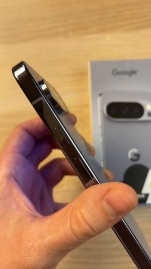 ПОВИСНЕТ ЛИ НА КАМЕРЕ GOOGLE PIXEL 10 PRO?