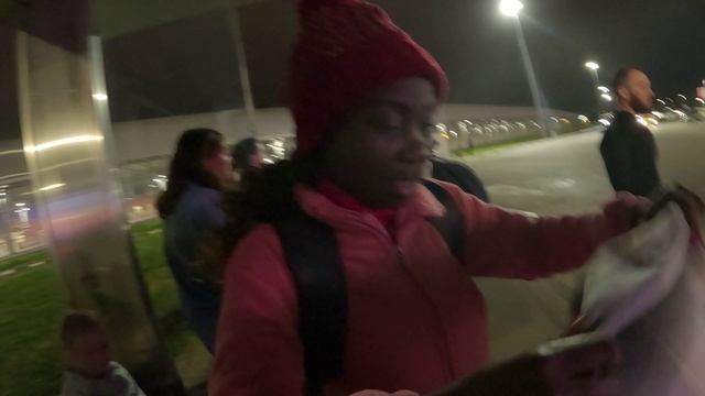 Прилёт Анн Первая реакция в Москве смотреть онлайн