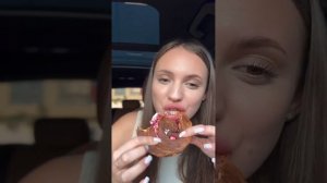 СТРАШНАЯ ИСТОРИЯ ОТ ЕЛЕНА РАЙТМАН ❤️ "НЕ БЕРИ ПОПУТЧИКОВ 1/5 ЧАСТИ...🗣✅️+АСМР ЕДА НЕ МОЁ ВИДЕО С А