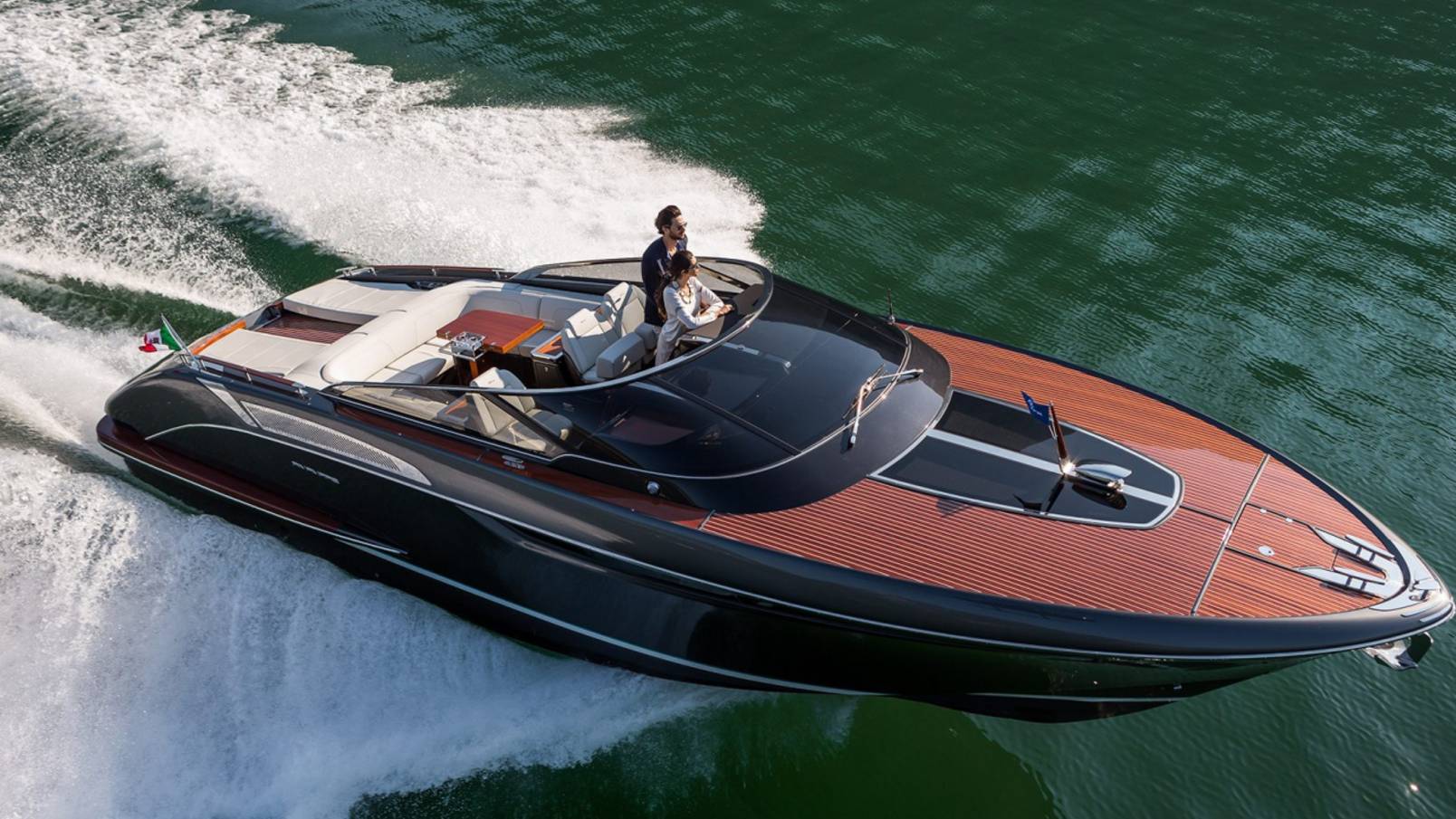 Luxury Yacht - Riva Rivamare - Ferretti Group смотреть онлайн