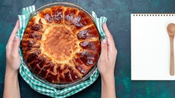 Шарлотка в аэрогриле