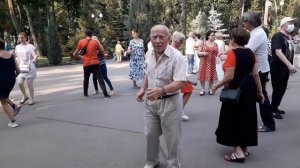 Этот Кара-Кара-Каракум!!! 💃🌹Танцы в парке Горького!!! Харьков 2021 - 1080