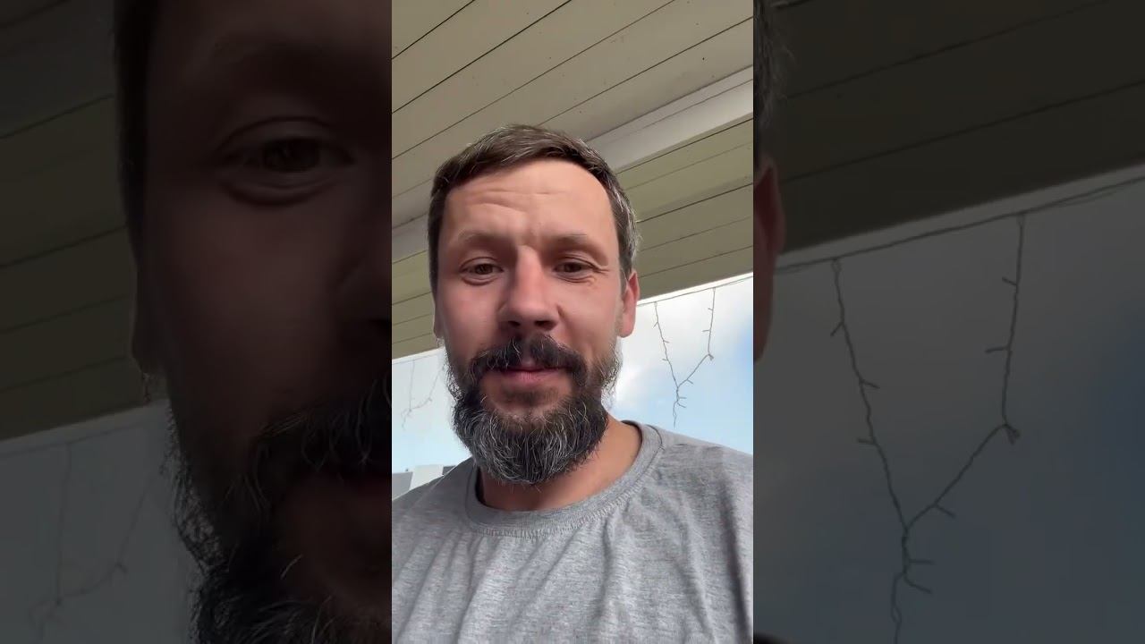 Димон легенда привозит людям счастье смотреть онлайн