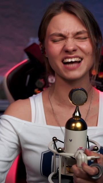 ПОЖАРЫ - XOLIDAYBOY поёт А. Квашеная смотреть онлайн