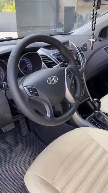 Hyundai Elantra 5. Перетяжка руля смотреть онлайн