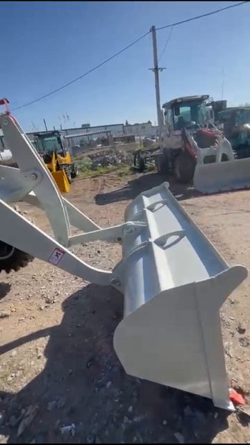 погрузчик ISKRA zl15g в наличии смотреть онлайн