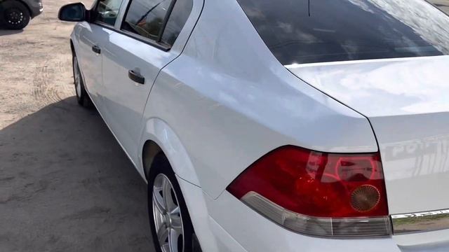 Opel Astra смотреть онлайн