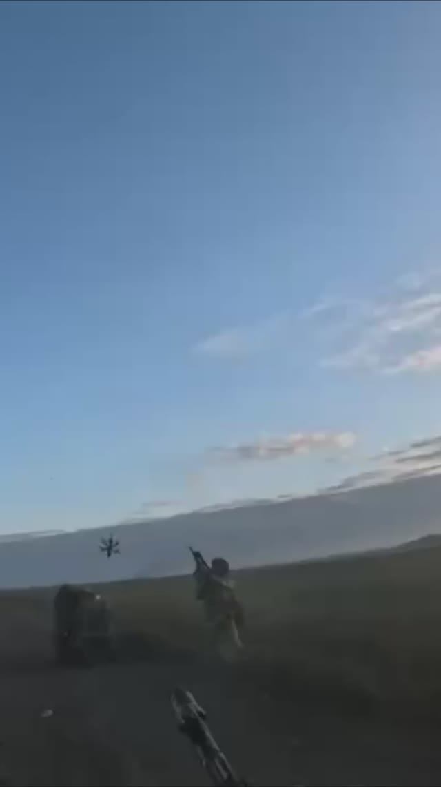 Бывает и такое, к счастью не пострадали смотреть онлайн