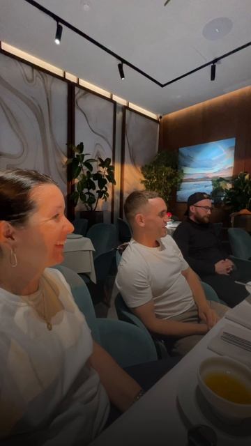 Учусь всю жизнь и трижды меняла профессию полностью. 👇