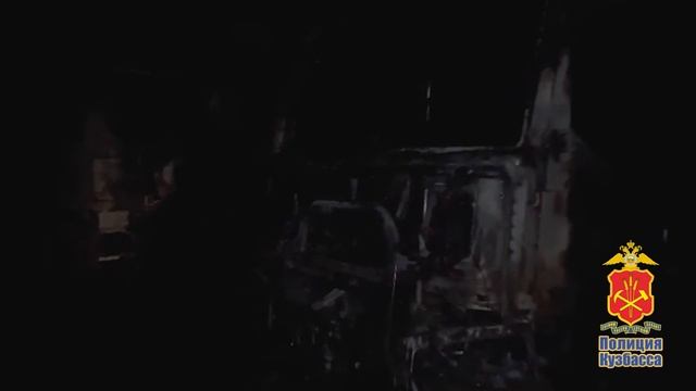 В Прокопьевске вынесен приговор двум жителям Кемерова, которые по заказу подожгли 10 автомобилей смотреть онлайн