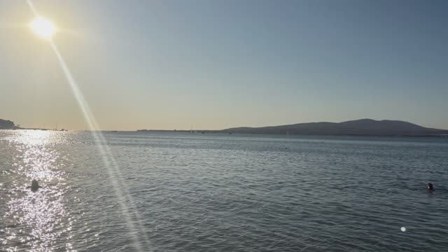 Поездка в Геленджик. Часть 1. Подъезжаем, обзор номера, прогулка до маяка, пейзажи и впечатления смотреть онлайн