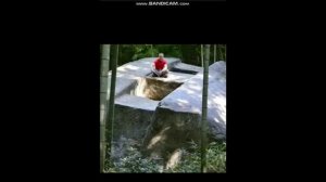 Пришелец в богомоле, Монстры на земле, в небе и океане