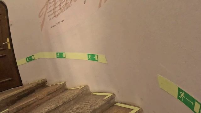 Первые эмоции в Центре Санкт - Петербурга глазами африканки с Кении смотреть онлайн