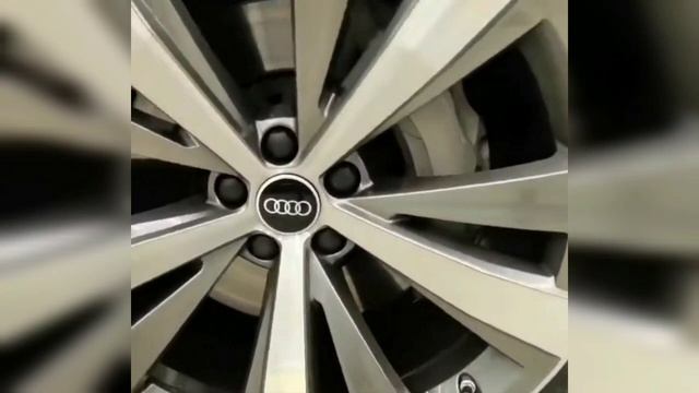 Dynamic Audi wheel caps with rings. VAG-UPGRADE.RU смотреть онлайн