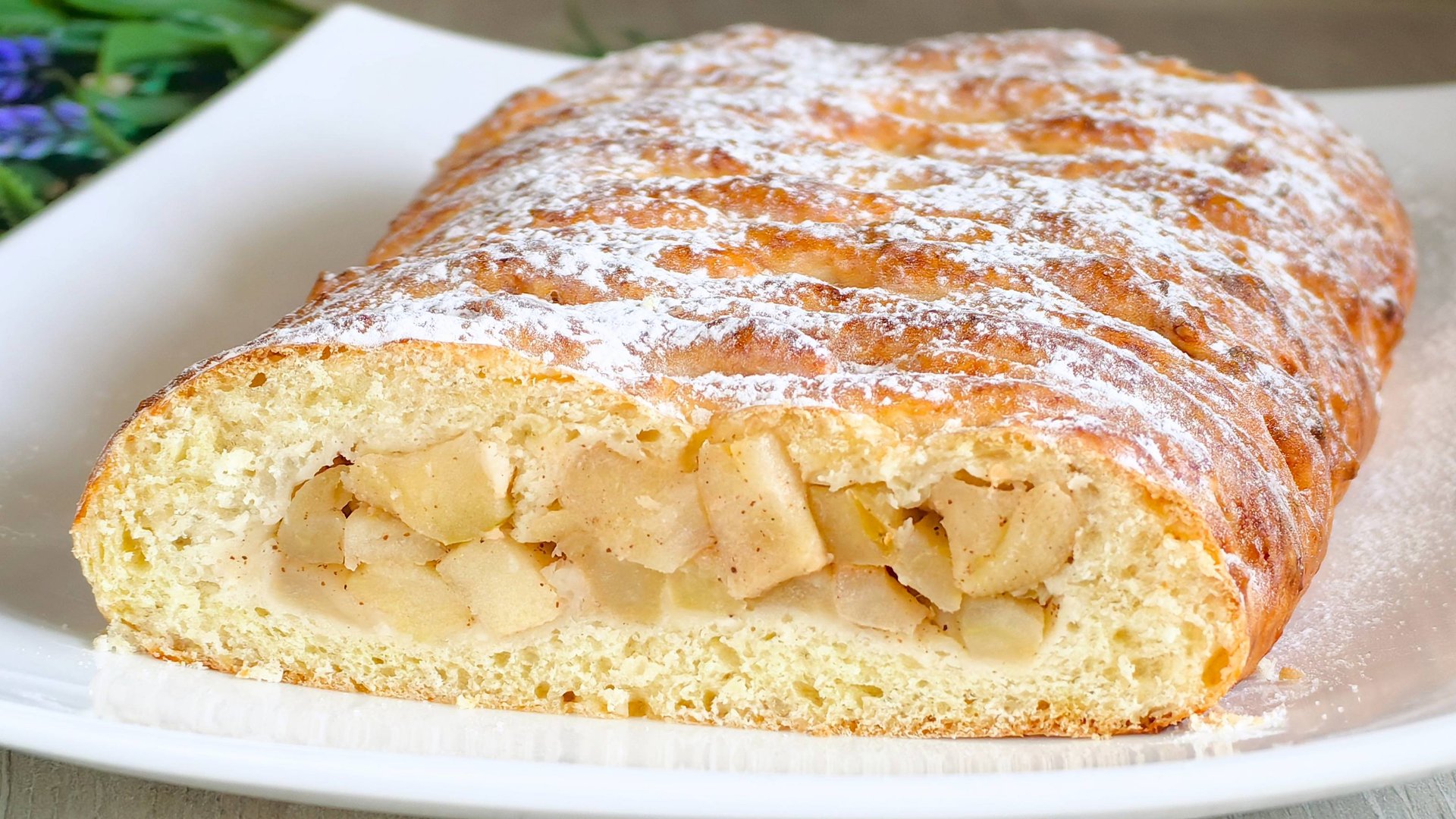 Творожный пирог с яблочной начинкой быстро и вкусно 😋 смотреть онлайн