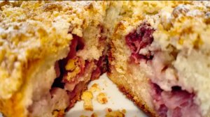 ПИРОГ К ЧАЮ С ЗАМОРОЖЕННОЙ КЛУБНИКОЙ