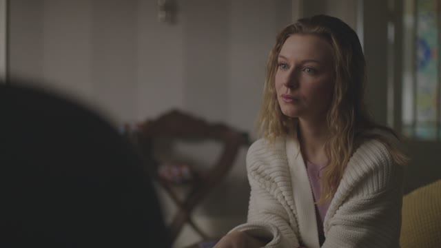 ДОМ С ЧЕРНЫМИ КОТАМИ - 4 серия смотреть онлайн