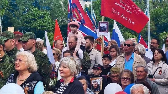 МОЙ ЛЮБИМЫЙ ГОРОД , песня написанная и подаренная городу Мариуполю.