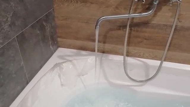 Поэтапная отделка ванны кварц-винилом смотреть онлайн