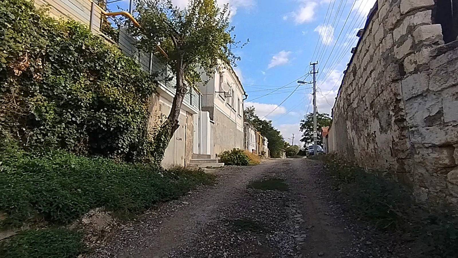 Керчь без суеты: осенняя прогулка по старому городу. Митридатскими улочками. смотреть онлайн