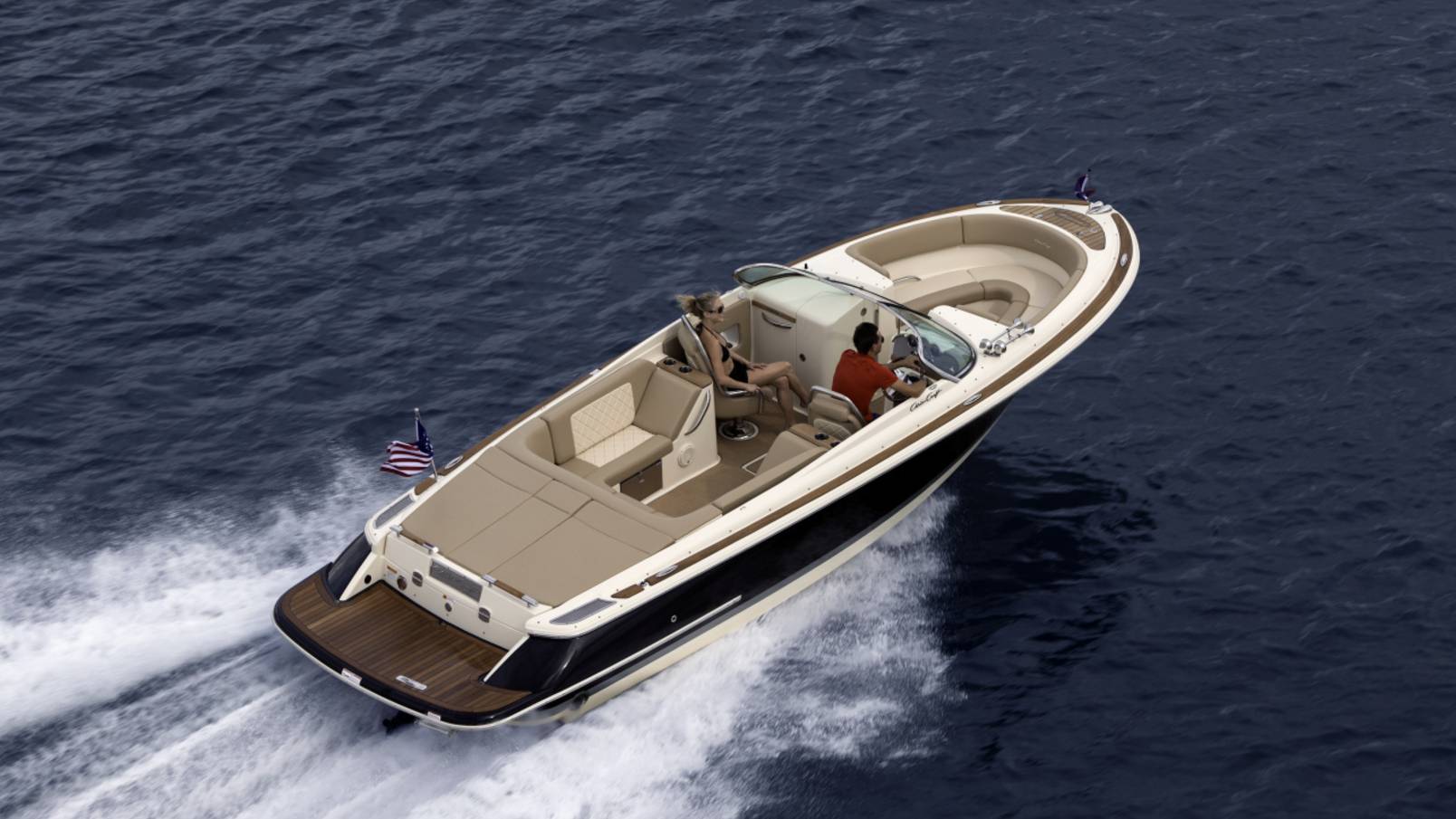 Классический боурайдер Chris Craft Launch 27 смотреть онлайн