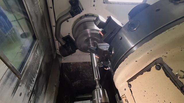 Нарезание шпильки М36, длина 240. смотреть онлайн