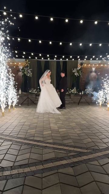 Фейерверк на свадьбу из фонтанов, вертушек и вспышек 19.09.25 Шодо