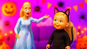 🎃 Барби и Штеффи: Охота за САМЫМИ КРУТЫМИ КОСТЮМАМИ на Хэллоуин!👗👻