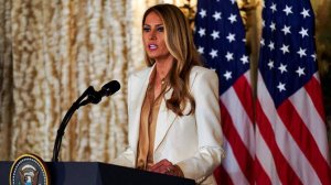 Эксперт обьяснил отказ Мелании Трамп встречаться с Зеленской